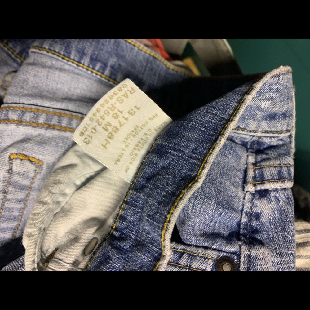 Jeans